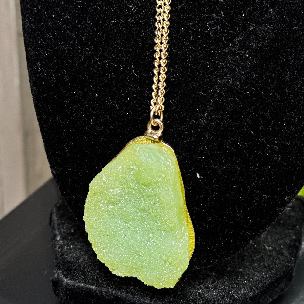 Druzy Stone ~ Green Necklace